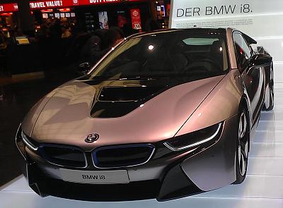    
: BMW i8.jpg
: 804
:	60.5 
ID:	1242
