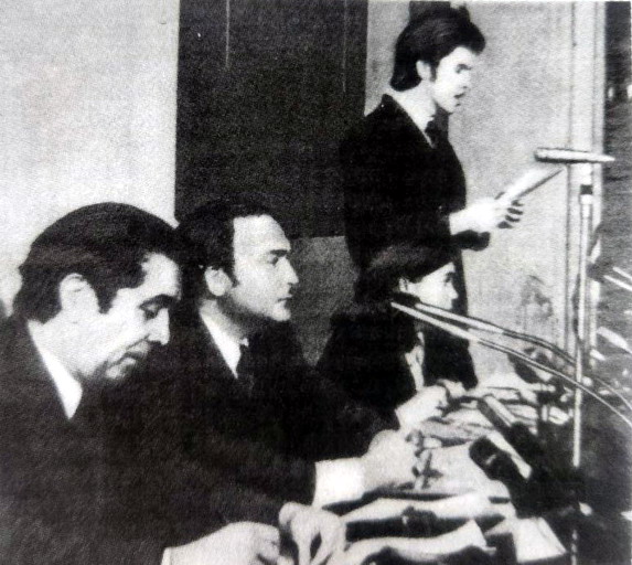 Название: А. Климчук на пресс-конференции во Львове.jpg
Просмотров: 2205
Размер: 98.3 Кб